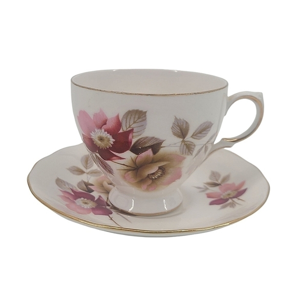 Royal Vale | Vintage Teacup & Saucer (8317) pattern from Ridgway (Ridgways) - Picture 1 of 8